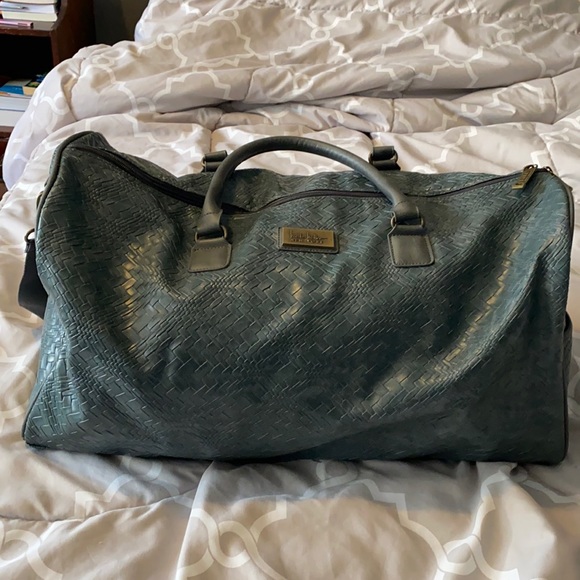 Nicole Miller Large Luggage Bag - Picture 1 of 8